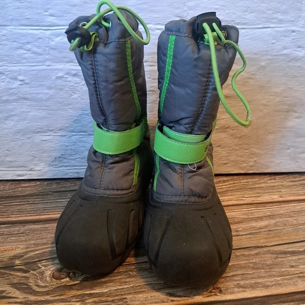 Sorel Kids Flurry Snow Boots Grey Lime Green Waterproof Winter  Size 1